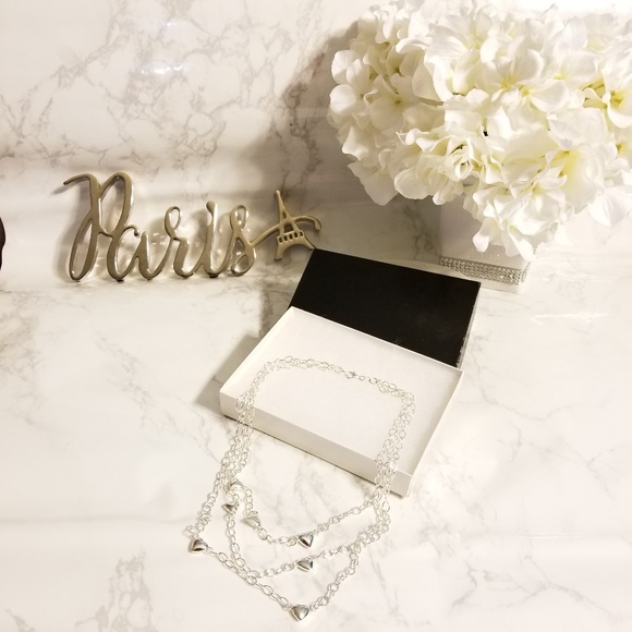 NWOT Silver Three Tier Necklace with Hearts - Picture 6 of 6